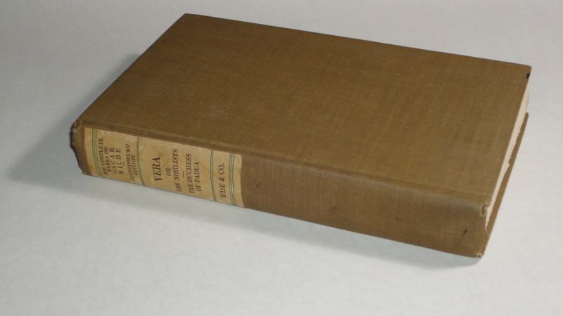  

The Complete Works of Oscar Wilde  Vera And Other Early Plays Volume II

   